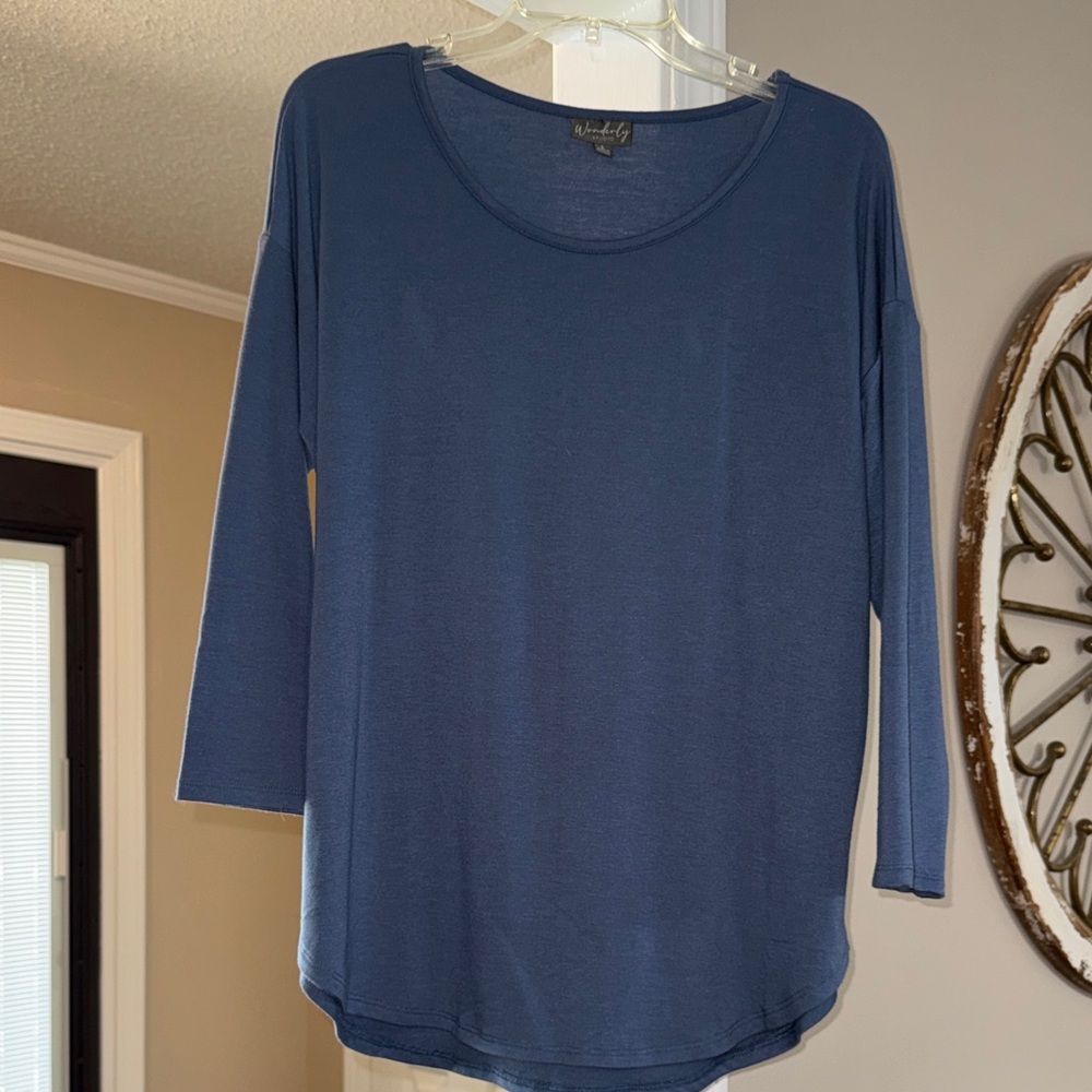 Wonderly Blue 3/4 Sleeve Tunic
